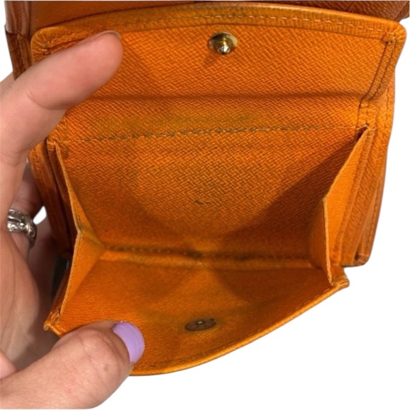 Louis Vuitton epi Orange bi fold compact wallet, dust bag, coa- minor rubbing - Picture 4 of 9